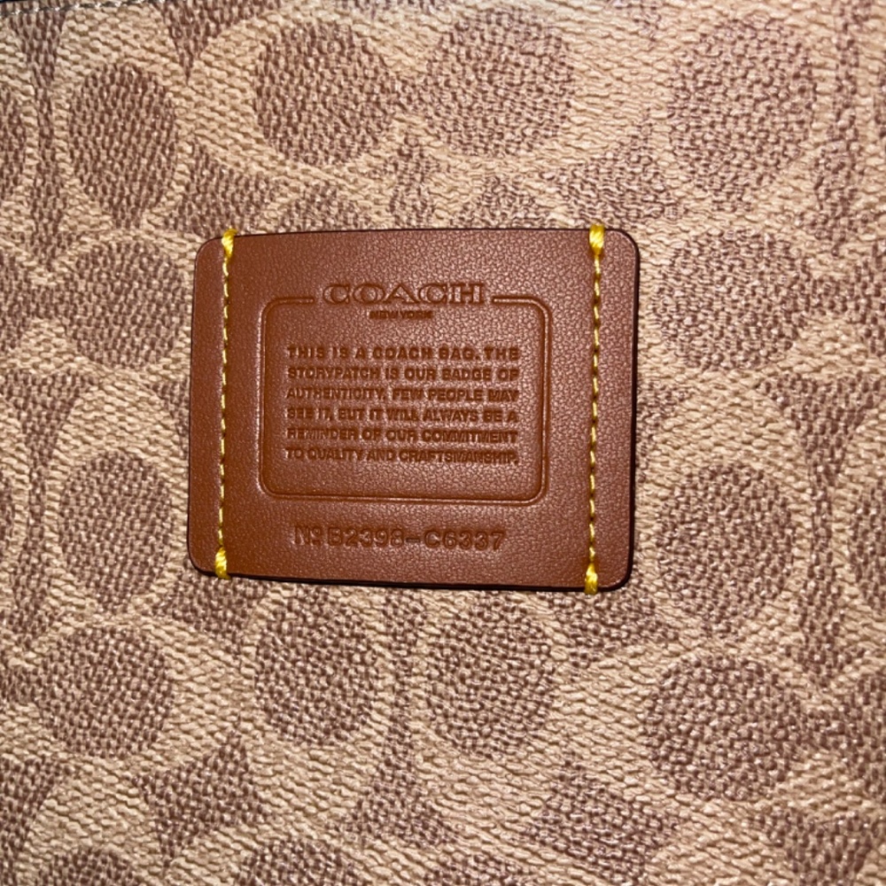 Coach tote - Picture 4 of 4